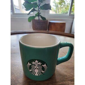 2021 Starbucks Siren Logo 11 oz Green Ceramic Coffee Cup Tea Mug